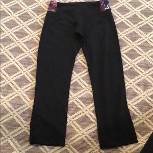 Lululemon cropped pants